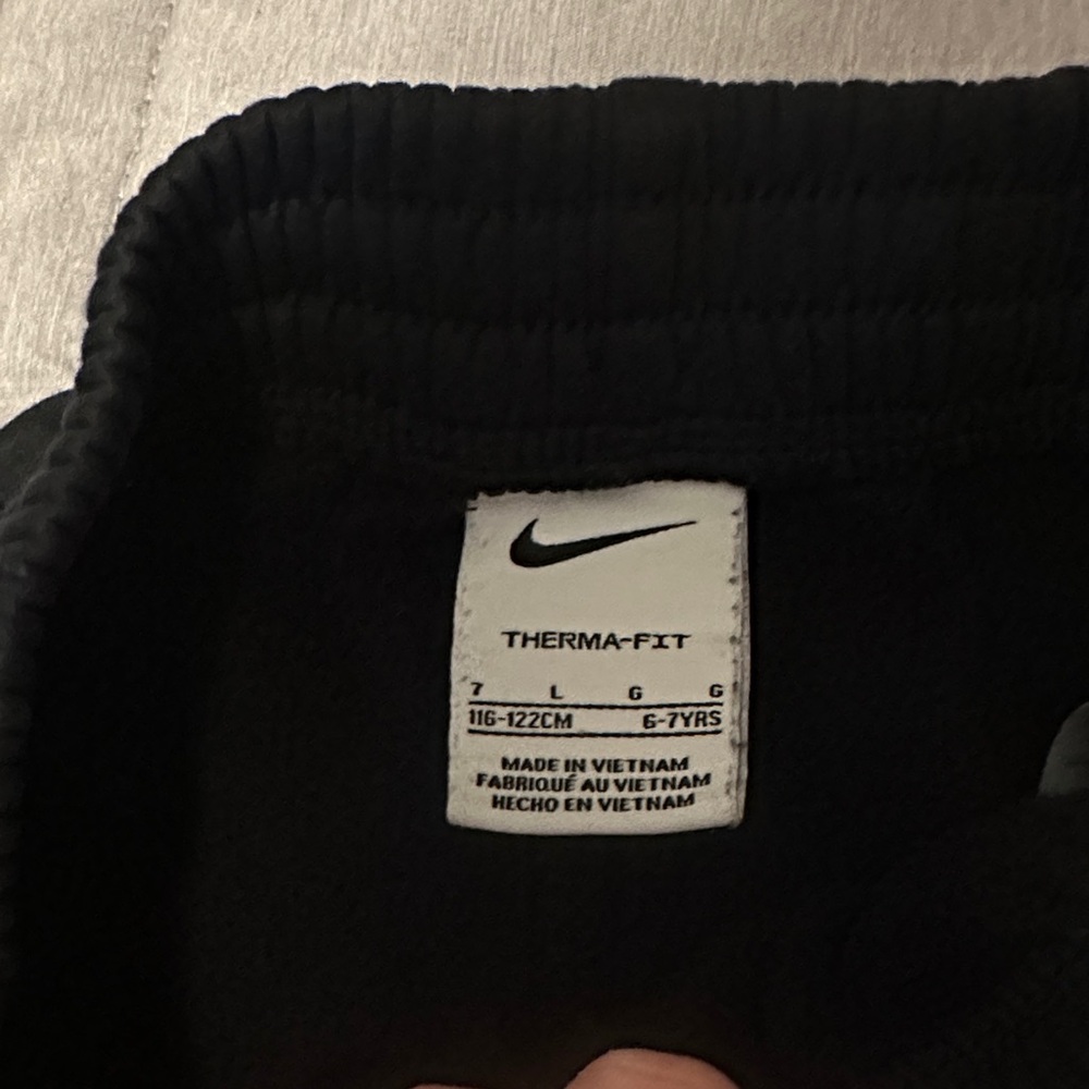 Nike Kids Black Sweatpants with White Logo - Picture 3 of 6